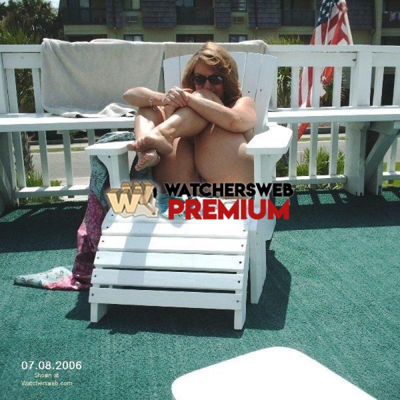 Cheyenne ~ Sunbathing - Hilton Head, South Carolina, USA