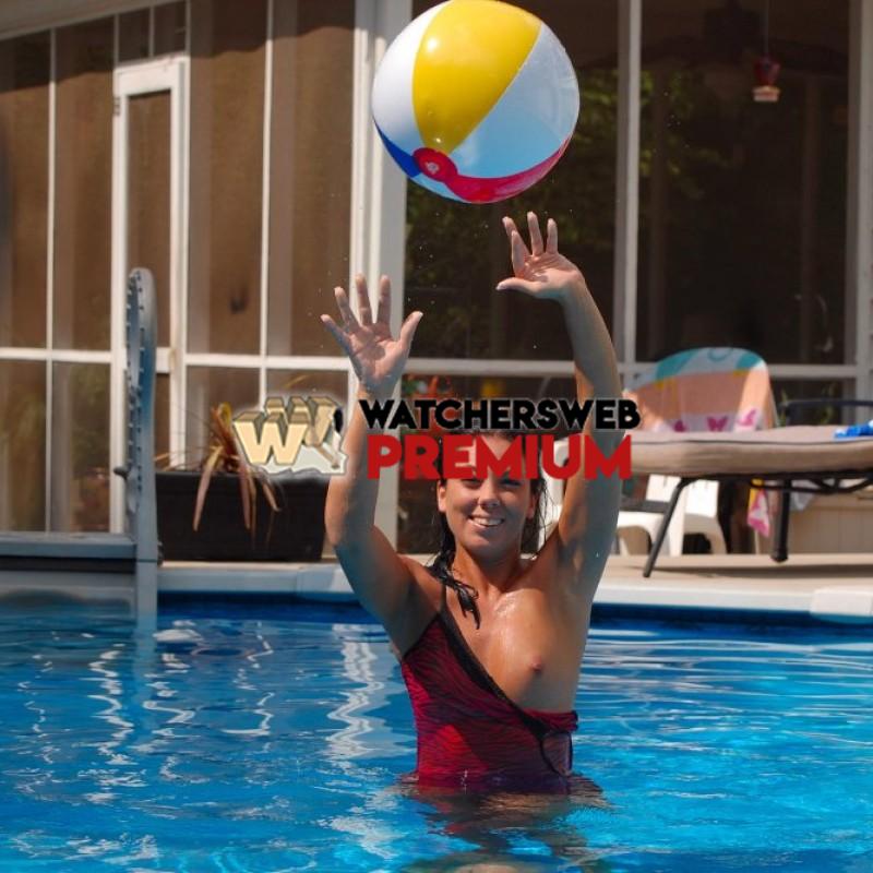 Shavdmuf ~ Playing By The Pool - Pennsylvania, USA