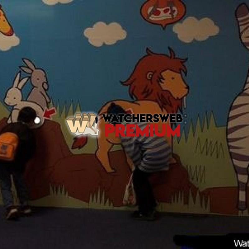 Peep Hole - p - Candylea