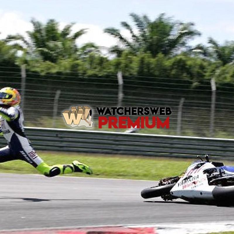 Perfect Timed Pics #16 - p - Tom - Canada